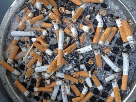Nuo kovo brangsta cigaretės
