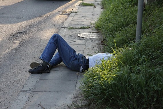 A.Kubilius: mirčių nuo alkoholio padaugėjo liberalizavus prekybą alkoholiu