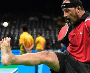 Jiems pasiteisinimų nereikia: Rio – berankis tenisininkas, stebukladarys plaukikas ir kiti superžmonės