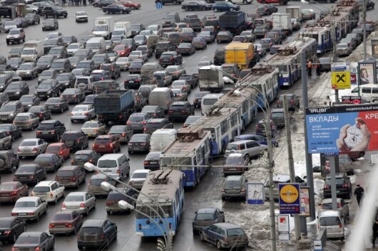 Maskvoje apmokestinamas automobilių stovėjimas