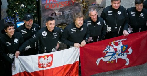 Życzenia Świąteczne, Biały Orzeł i Czarny Jastrząb na Dakarze