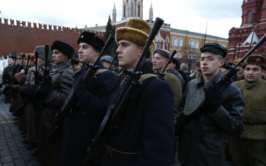 Опрос: почти 60% россиян готовы воевать за страну