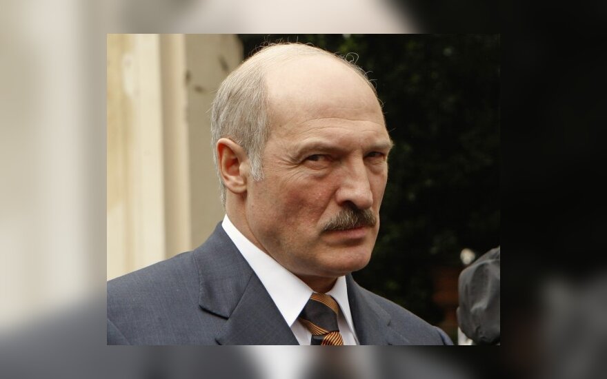 Лукашенко причислил оппозицию к врагам народа