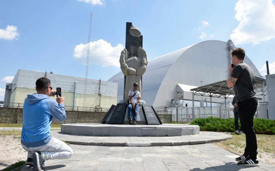 "По следам сериала НВО": что показывают в Чернобыле туристам, а что скрывают и почему