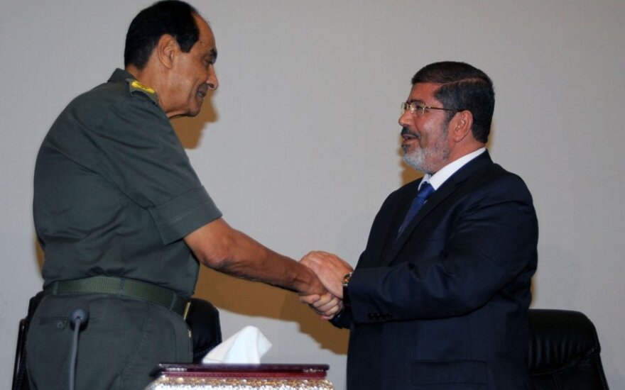 Egipt: Mursi zapowiada wzięcie Synaju pod kontrolę