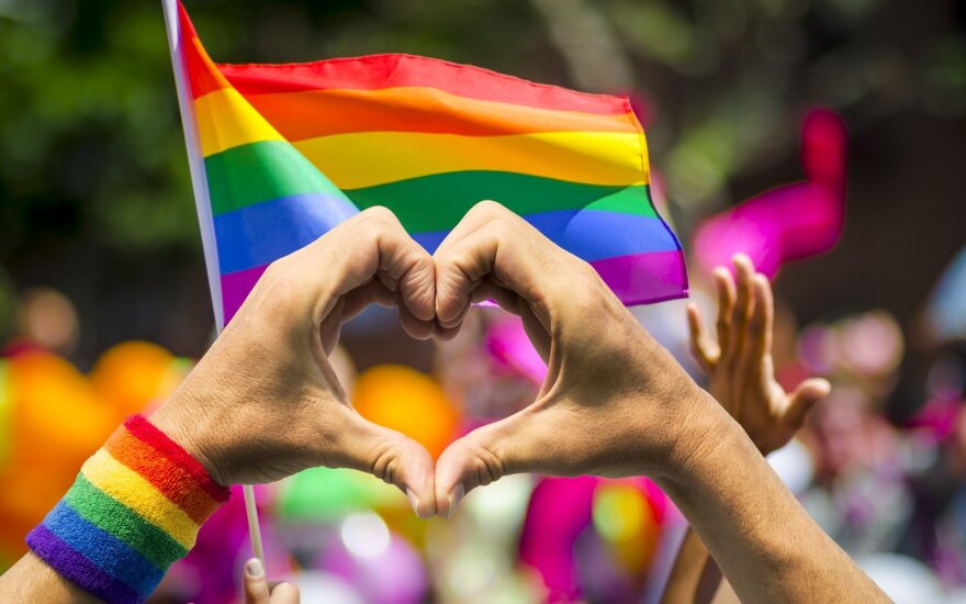Сенат Италии отклонил закон об уголовном наказании за гомофобию