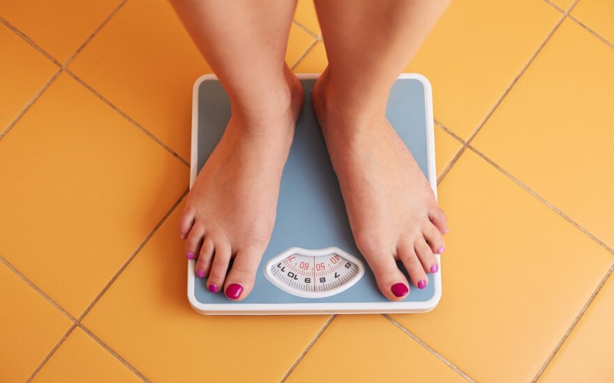 Приобретение напольных весов ускоряет похудение