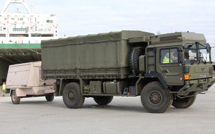 Į Lietuvą atplukdyta NATO karinė technika