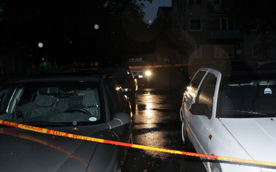 Во время взрыва в Каунасе были повреждены два автомобиля