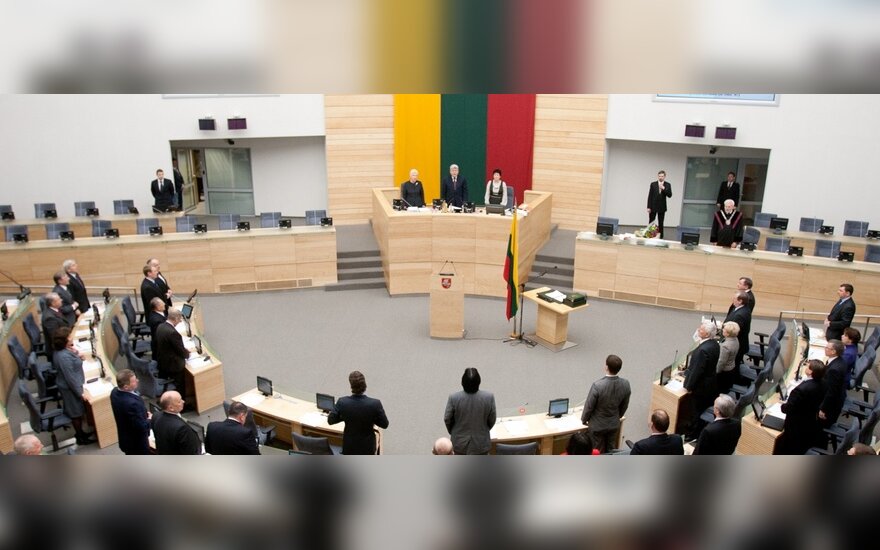 Сейм согласился продлить срок выбора инвестора для АЭС