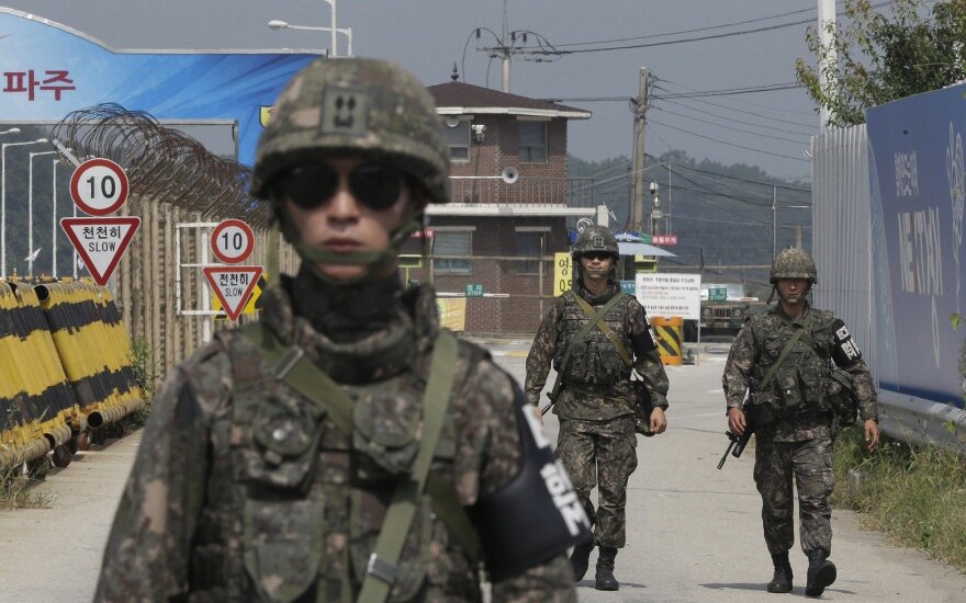 Сеул готов разместить у себя "самое мощное" оружие из США