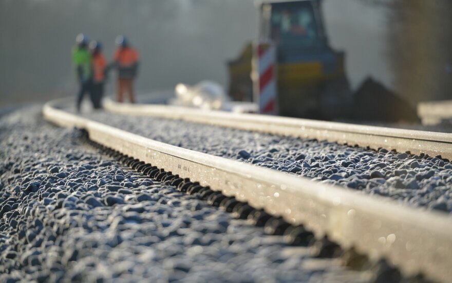 Kauno ir Palemono geležinkelio stočių prieigose startavo parengiamieji darbai europinės vėžės geležinkeliui tiesti