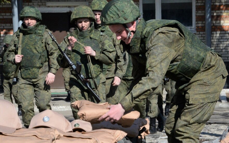 Россия весной 2014 года перебросила в Крым 9000 военных