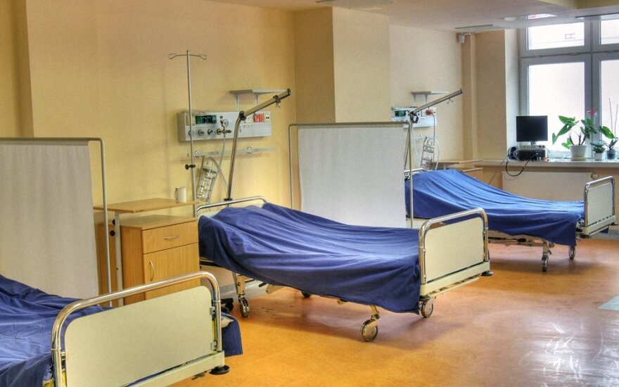 В Укмергской больнице работает лишь один врач - остальные на больничном