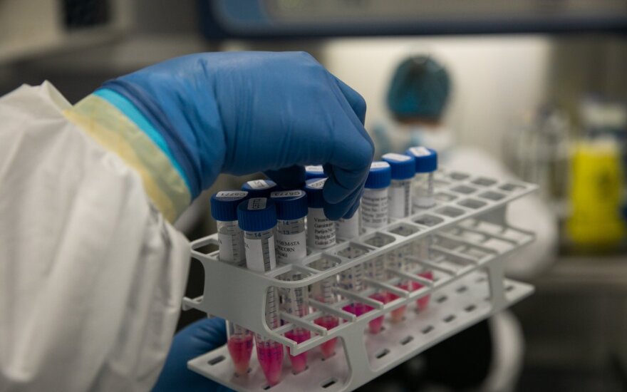 Лаборатория: большей части необходимых для тестирования на COVID-19 препаратов до Рождества не хватит