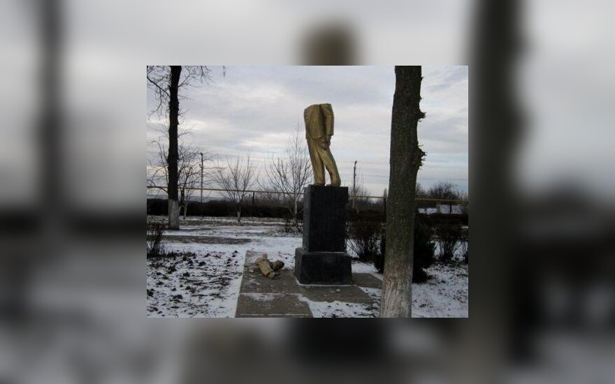 Украина: в Одесской области разбили памятник Ленину