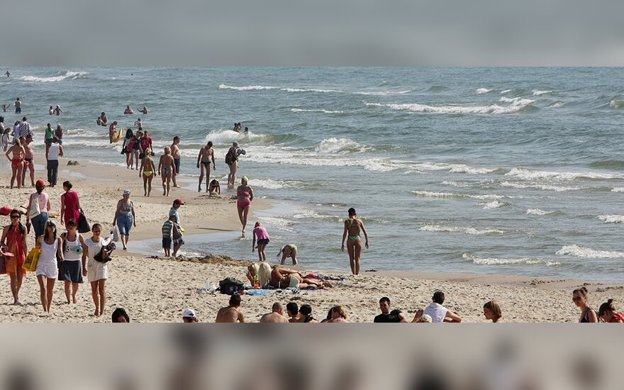 Клайпедские спасатели хотят, чтобы на пляже был пост полиции