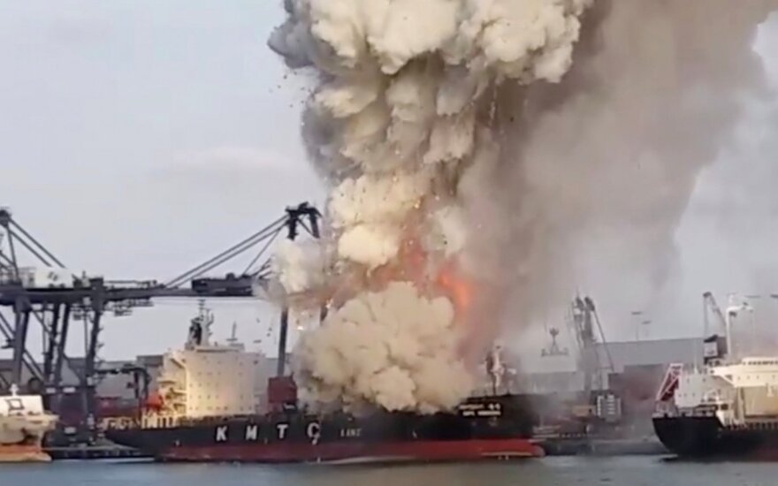 Per Tailando uoste kilusį gaisrą ir jo sukeltą sprogimą nukentėjo 25 žmonės