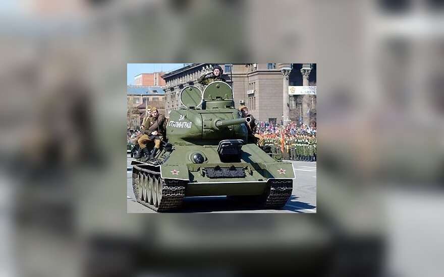 На границе с Беларусью задержан танк Т-34 из Латвии