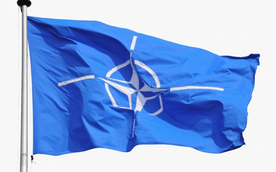 НАТО: на Украине - более тысячи российских солдат