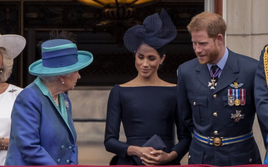 Princas Harry, Meghan ir Elžbieta II