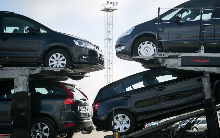 Росту рынка новых автомобилей способствовует реэкспорт