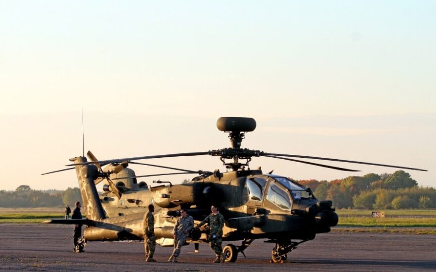 В Каунасе приземлились вертолеты ВВС США