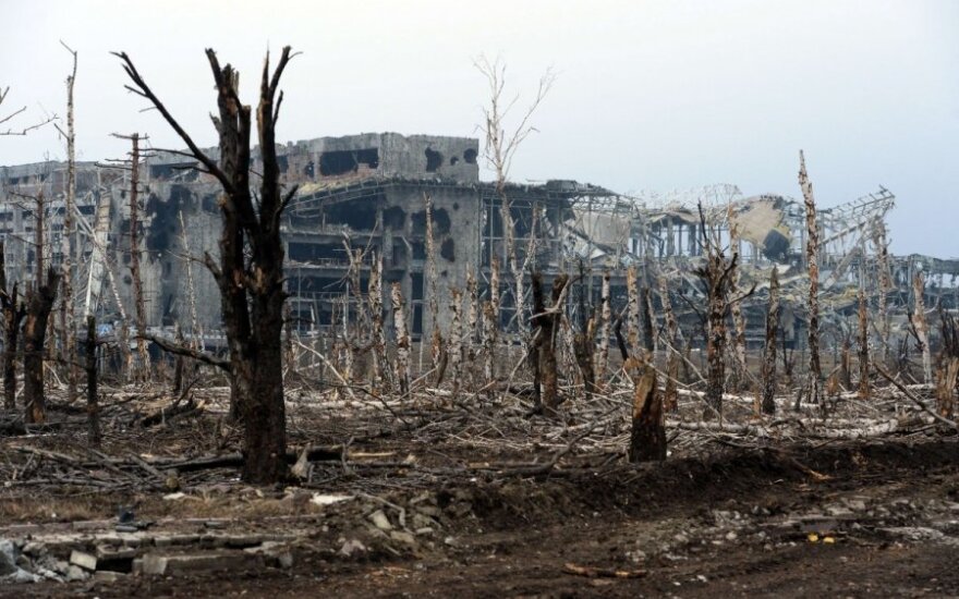 ООН: за год в Донбассе погибли более 6 тысяч человек