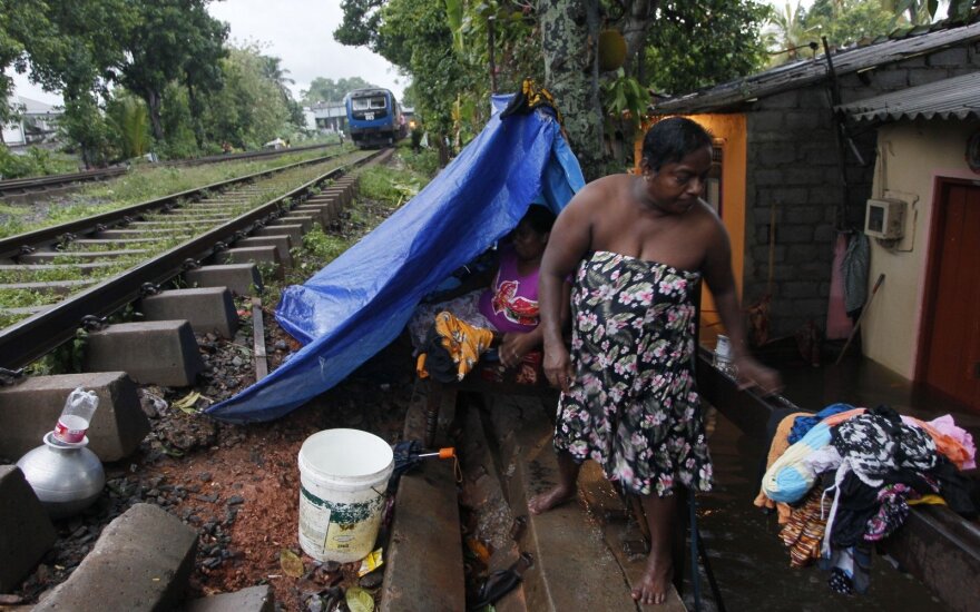 На Шри-Ланке после оползня пропали 200 семей
