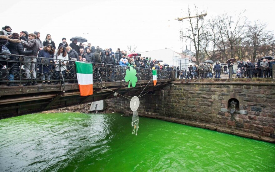 В Вильнюсе отметят День Святого Патрика, воды Вильняле позеленеют