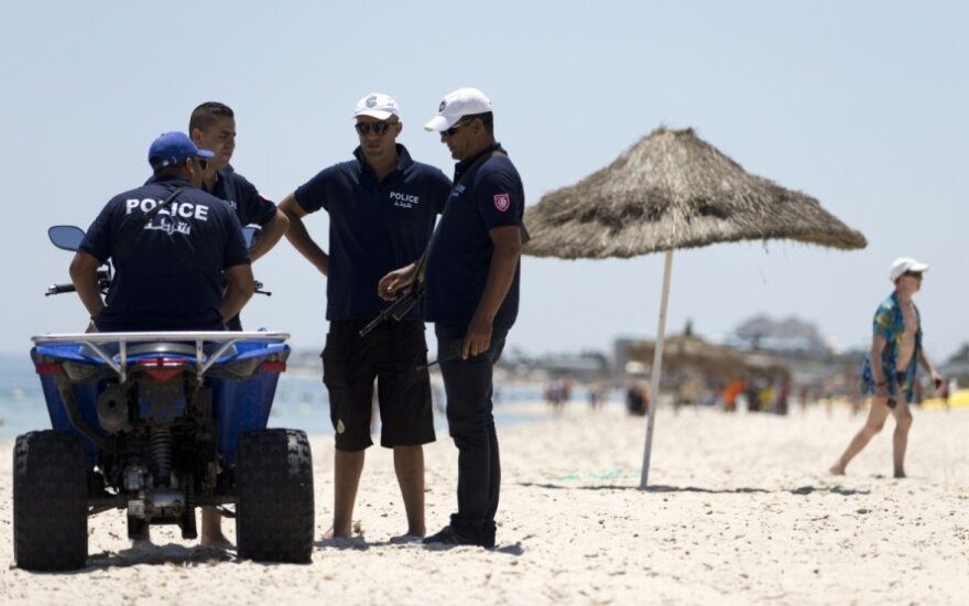 Власти Туниса узнали о готовящемся теракте на курорте еще в мае