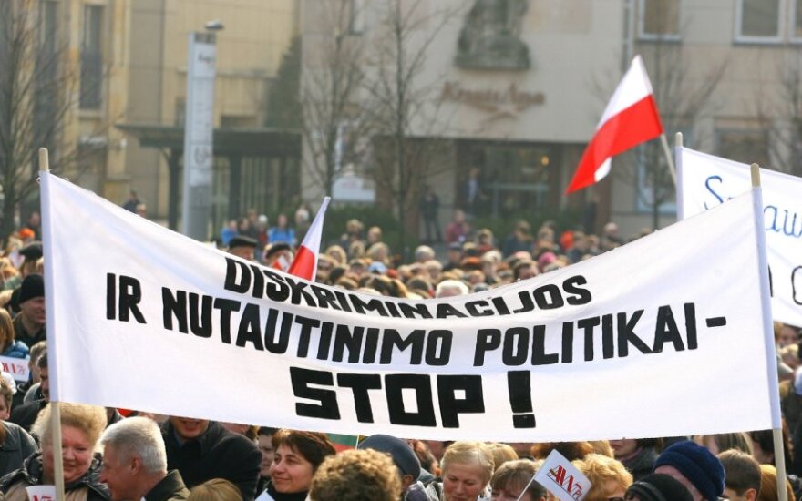 Marsz i wiec przeciwko Ustawie o oświacie w Wilnie