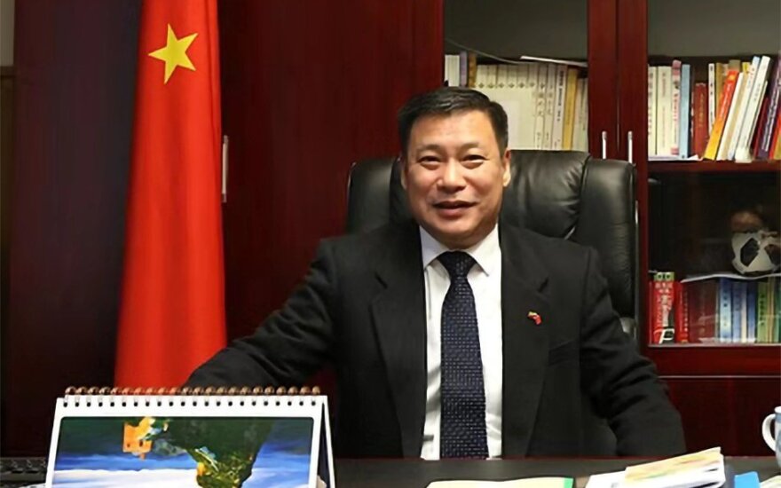 J.E. Kinijos Liaudies Respublikos ambasadorius Shen Zhifei