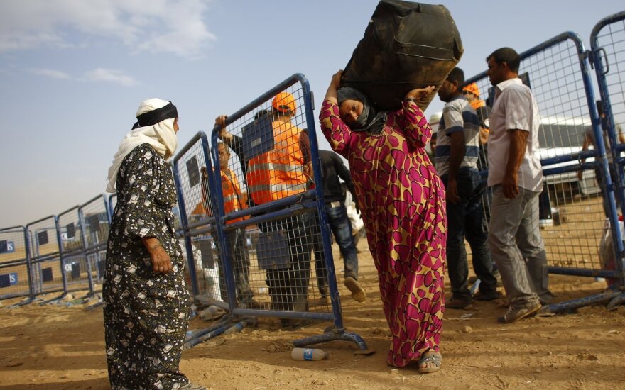 Bild: 390 тысяч сирийцев получат право перевезти свои семьи в Германию