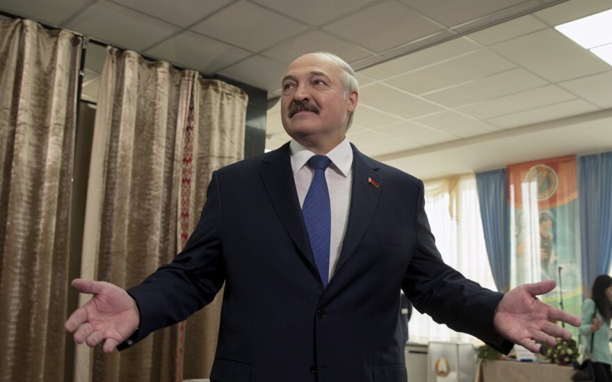 Как белорусские "тунеядцы" сопротивляются президентскому декрету