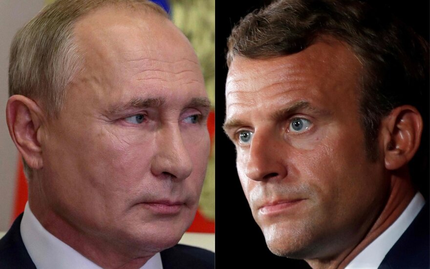 Emmanuelis Macronas ir Vladimiras Putinas