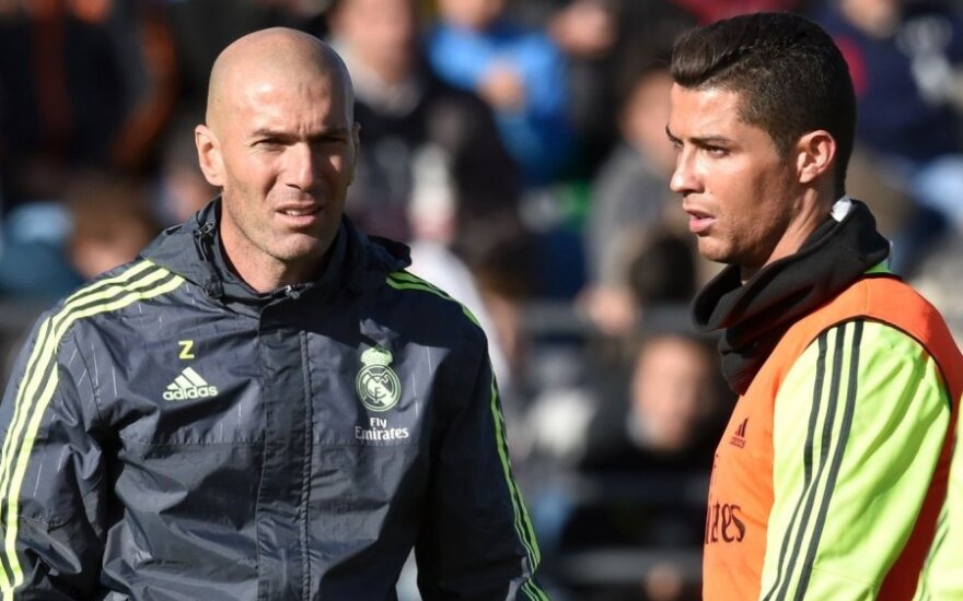 Zinedine'as Zidane'as ir Cristiano Ronaldo