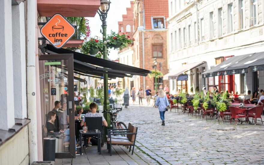 В Литве вопреки законам по-прежнему дают компаниям нелитовские названия