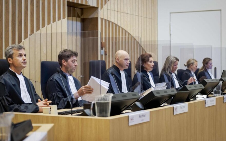 Nyderlandų teismas tęsia teismo procesą dėl lėktuvo MH17 numušimo