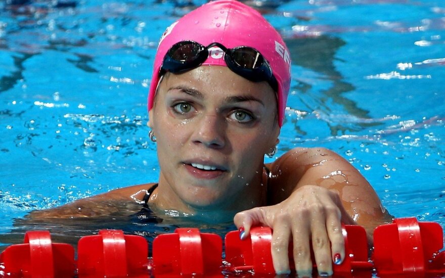 FINA сняла временное отстранение с пловчихи Юлии Ефимовой