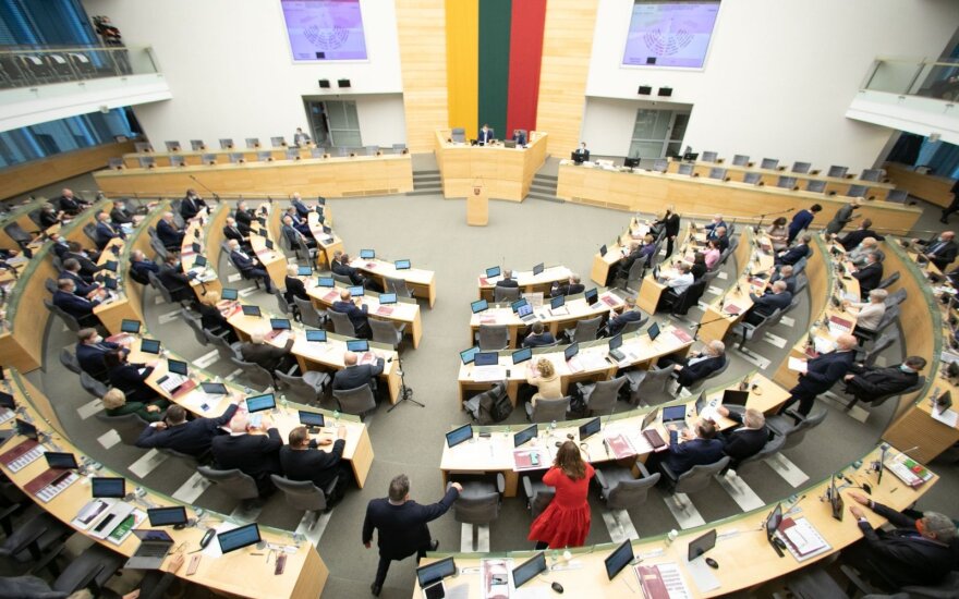 Депутаты не одобрили удаленные заседания Сейма Литвы