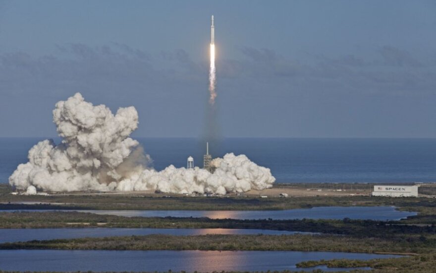 Raketa „Falcon Heavy“