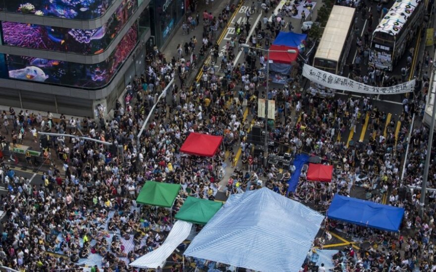 ЕС обеспокоен беспорядками в Гонконге