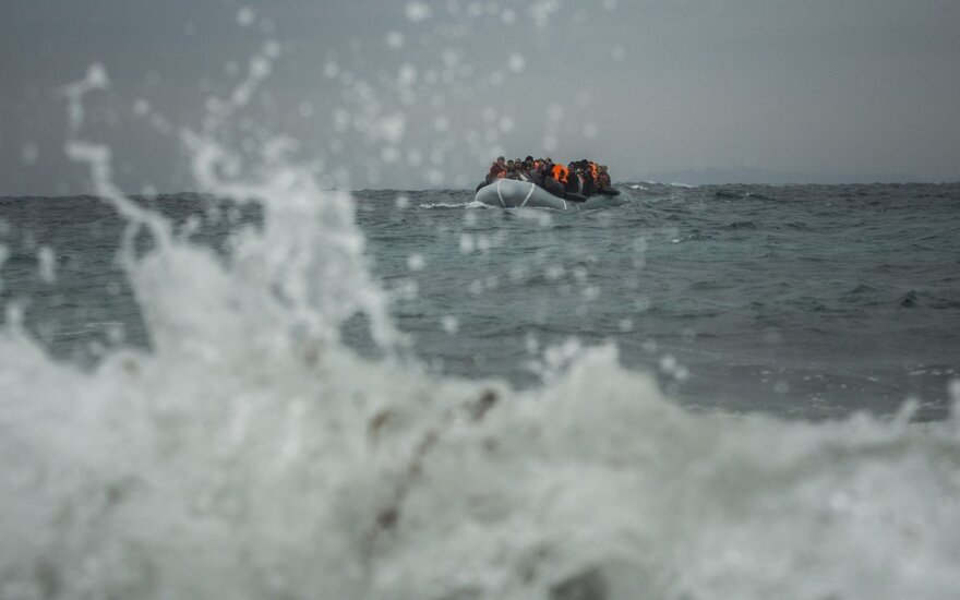За сутки в Средиземном море спасены более трех тысяч беженцев