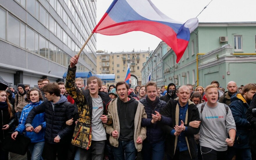 Организаторов митинга "Он нам не царь" в Петербурге обязали заплатить 7 млн рублей