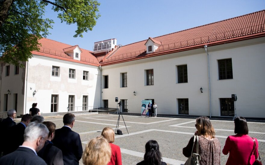 Литва присвоила особый статус Европейскому гуманитарному университету
