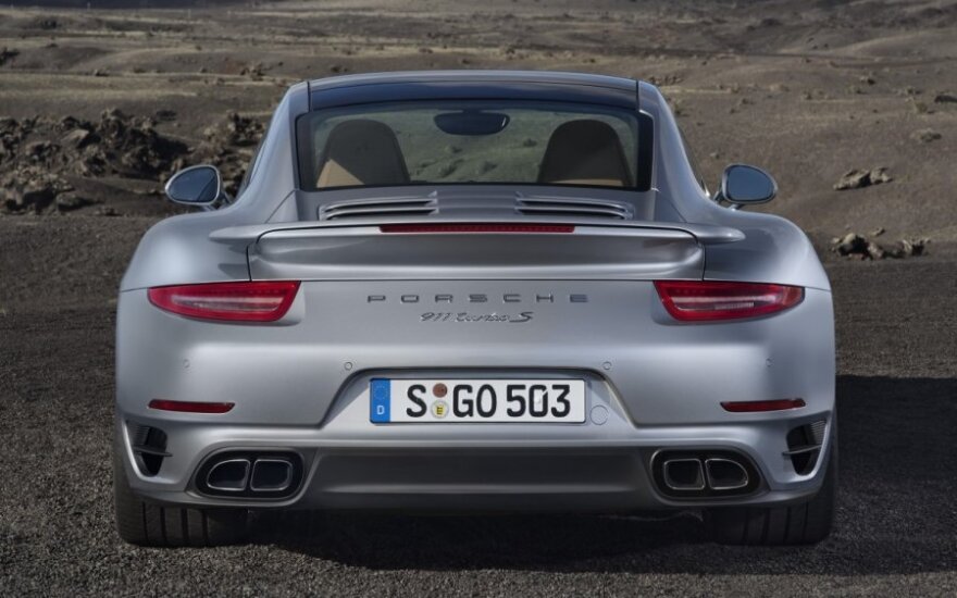 Nauji Porsche modeliai – 911 Turbo ir 911 Turbo S