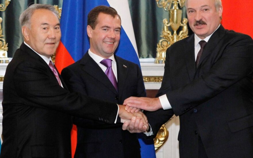 Nursultanas Nazarbajevas, Dmitrijus Medvedevas ir Aleksandras Lukašenka