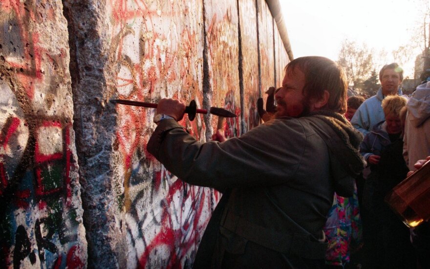 Лицо со шрамом. Корреспондент RusDelfi узнавал, какой след оставило падение Берлинской стены в сердцах немцев