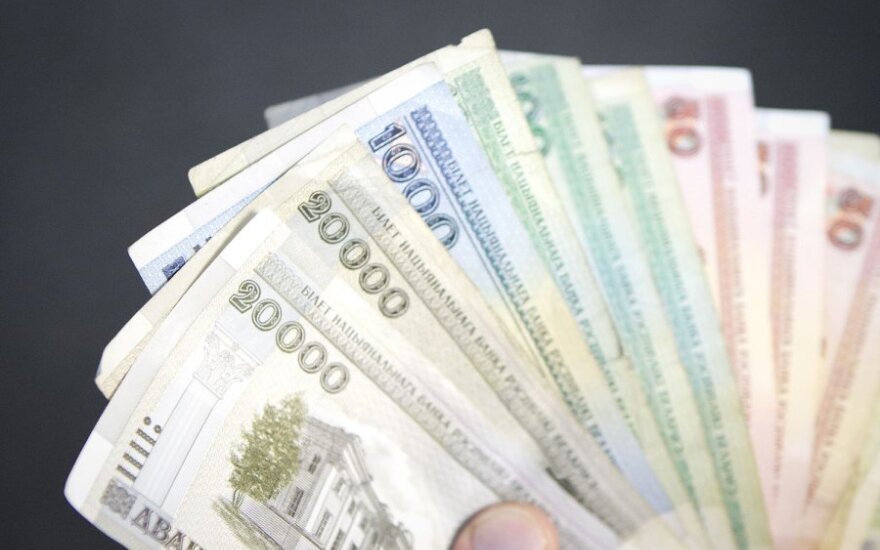 Эксперт: девальвация белорусского рубля ускорится
